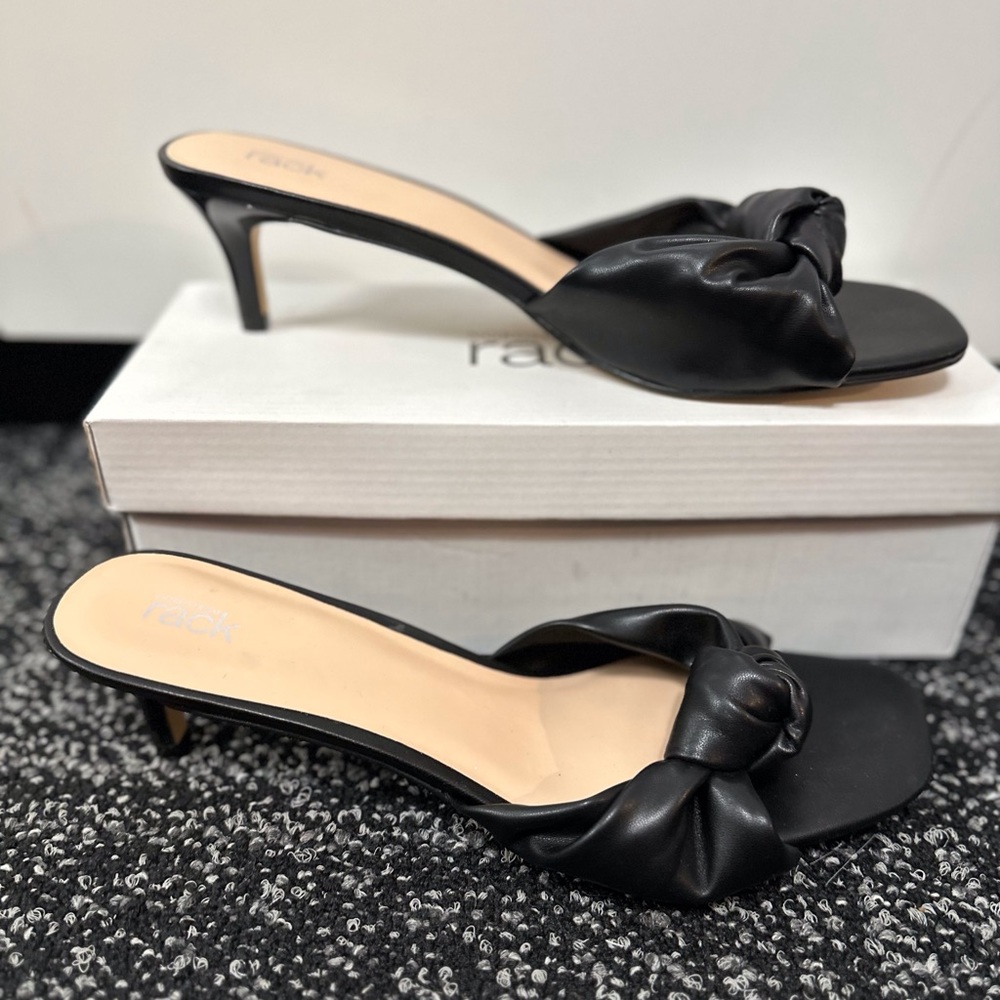Nordstrom Rack Knot Black Mule Sandal Size 11  New